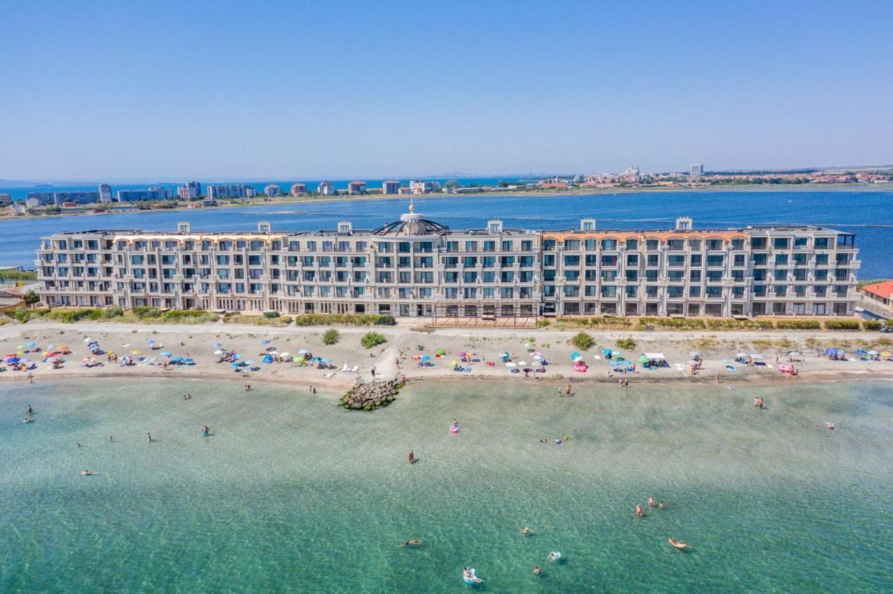 Gardenia Beach Palace Aparthotel 포마리 외부 사진