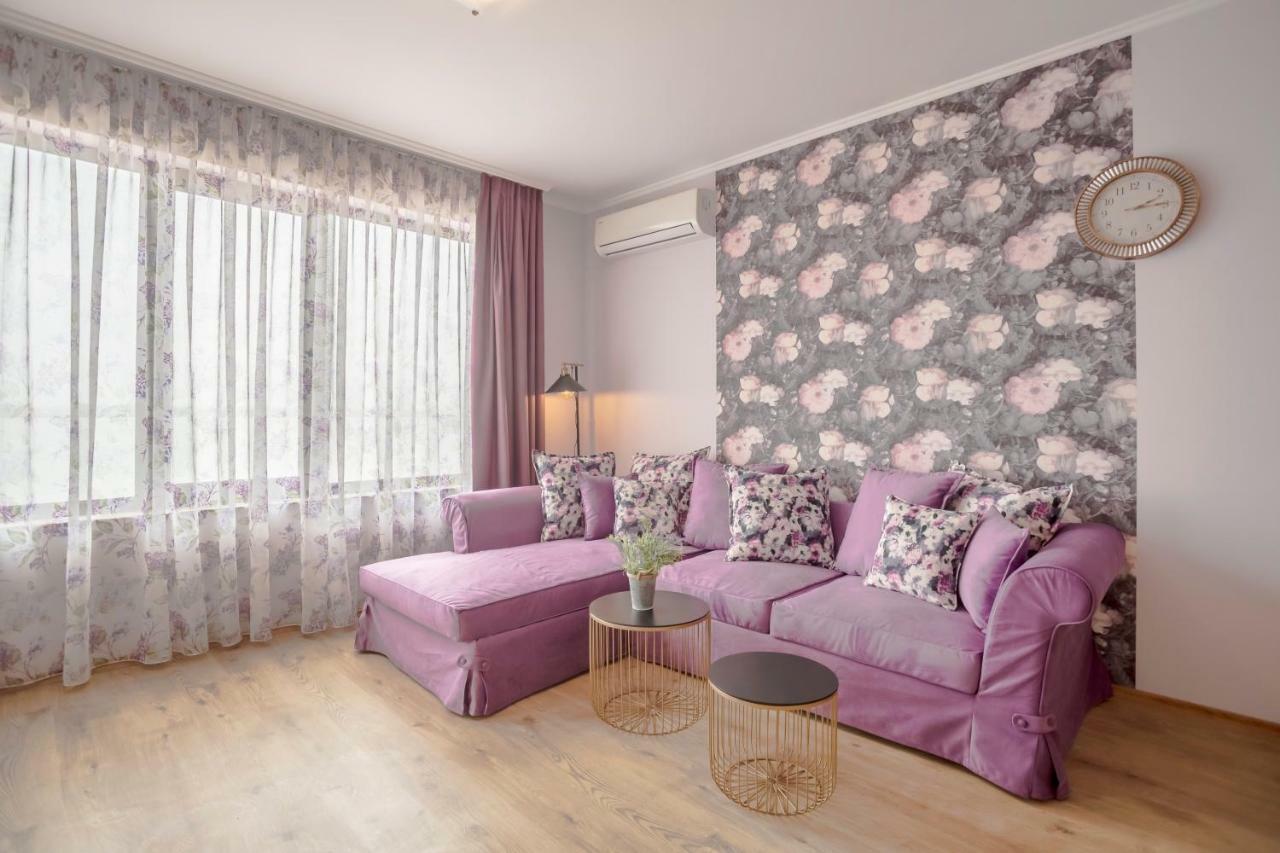 Gardenia Beach Palace Aparthotel 포마리 외부 사진